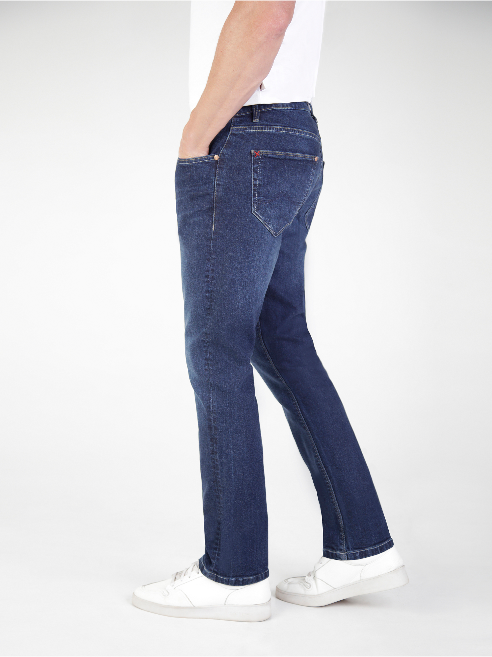 Straight Fit Mid Stretch Lot XX Dark Stretch Jeans